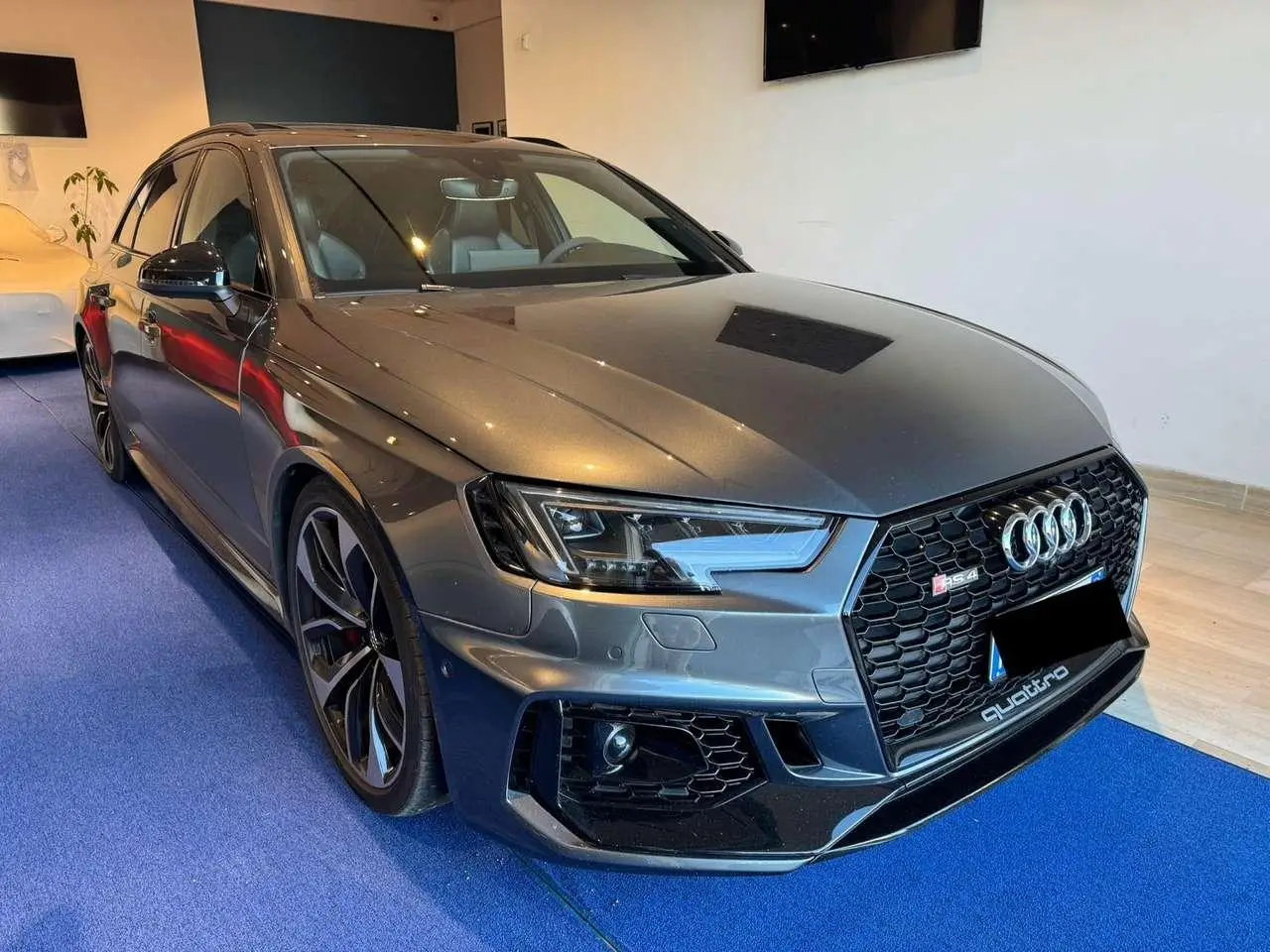 Photo 1 : Audi Rs4 2018 Essence