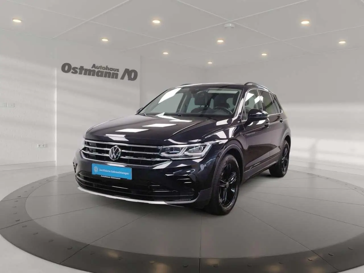 Photo 1 : Volkswagen Tiguan 2022 Essence