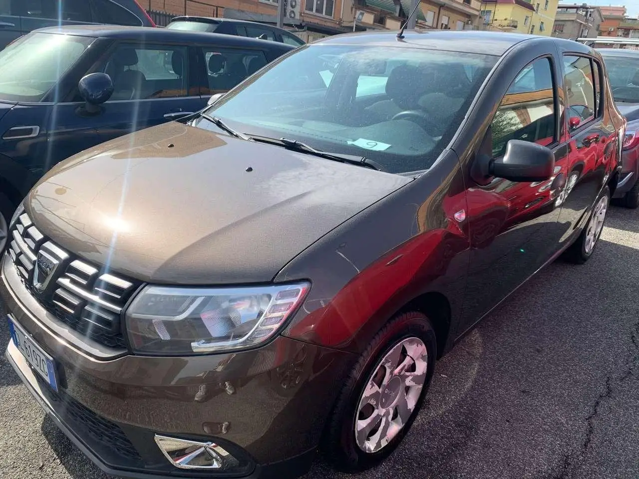 Photo 1 : Dacia Sandero 2018 LPG