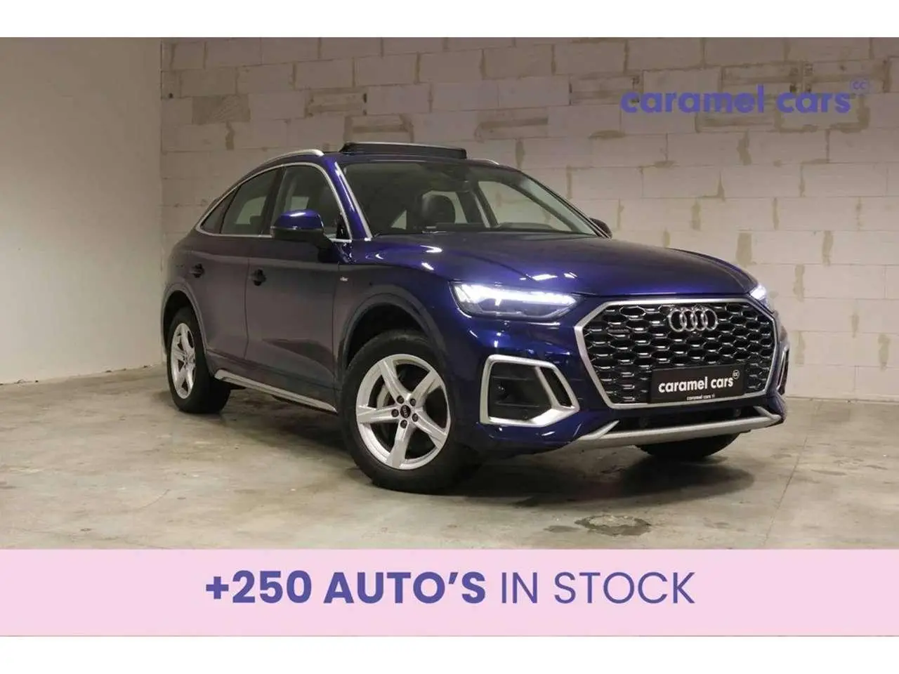 Photo 1 : Audi Q5 2023 Hybride