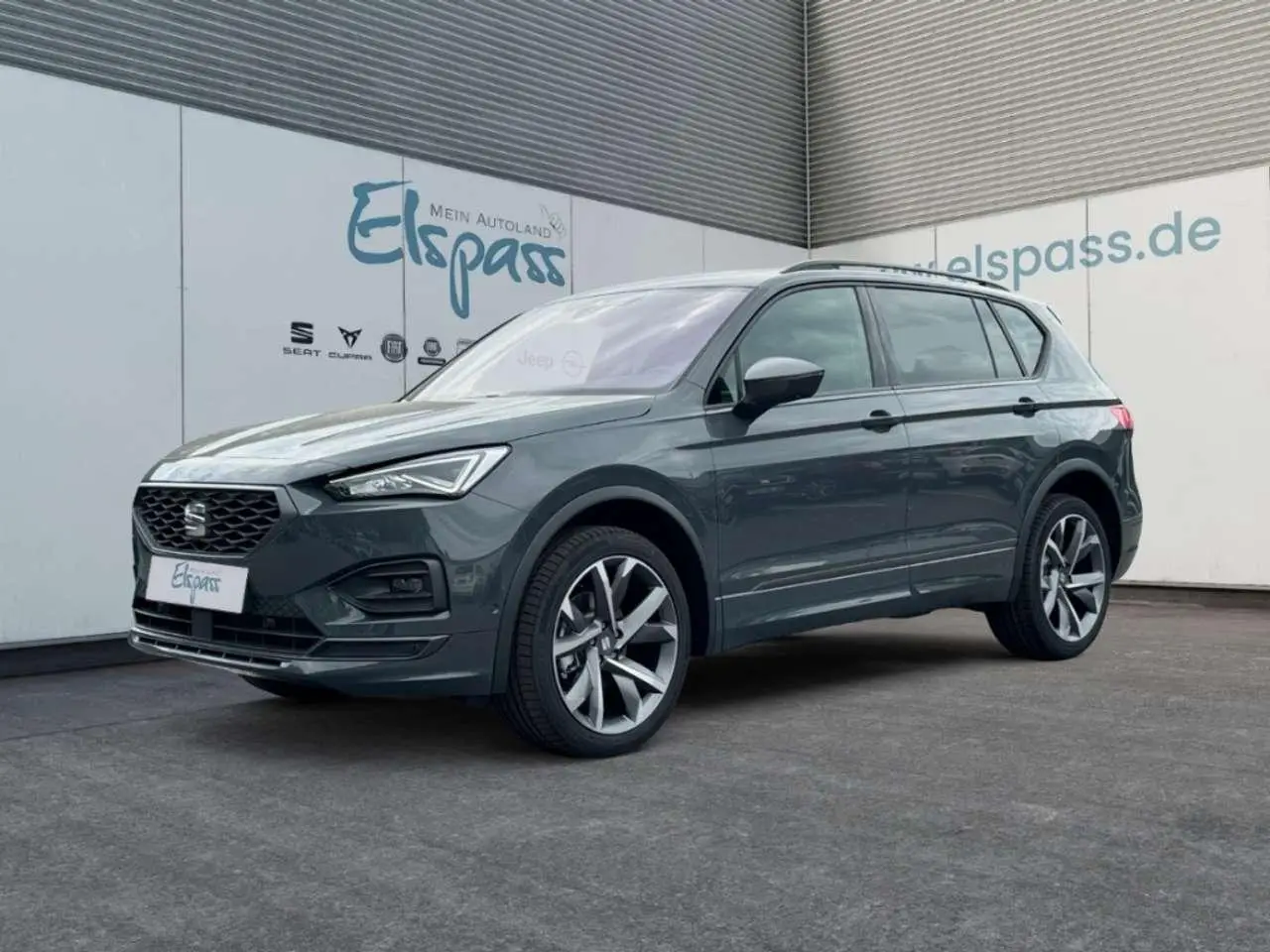 Photo 1 : Seat Tarraco 2024 Petrol