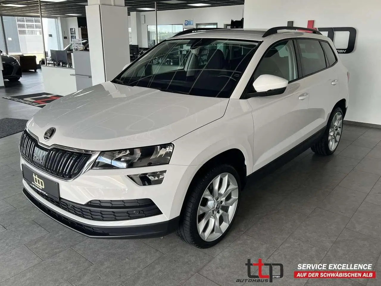 Photo 1 : Skoda Karoq 2020 Essence