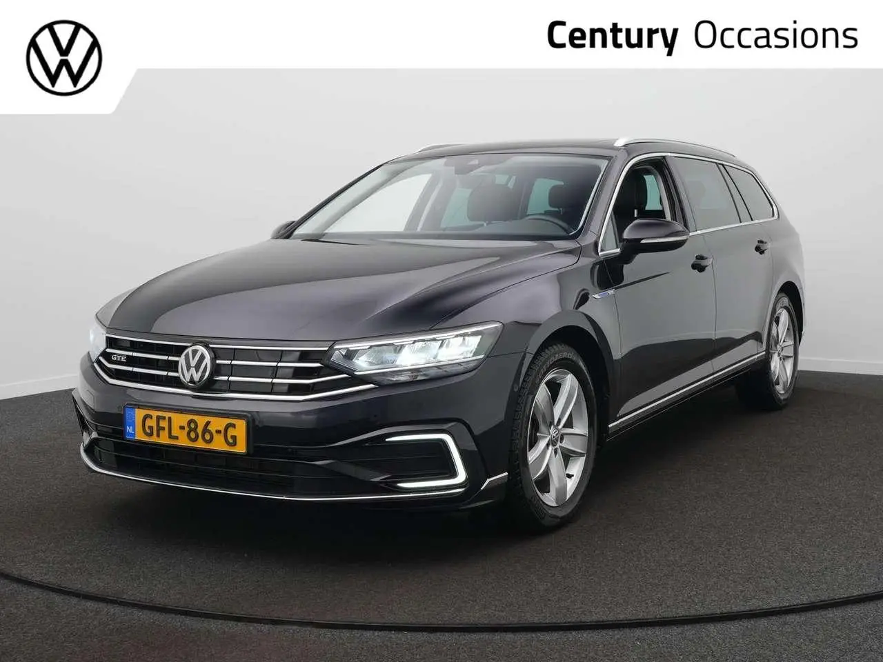 Photo 1 : Volkswagen Passat 2020 Hybrid