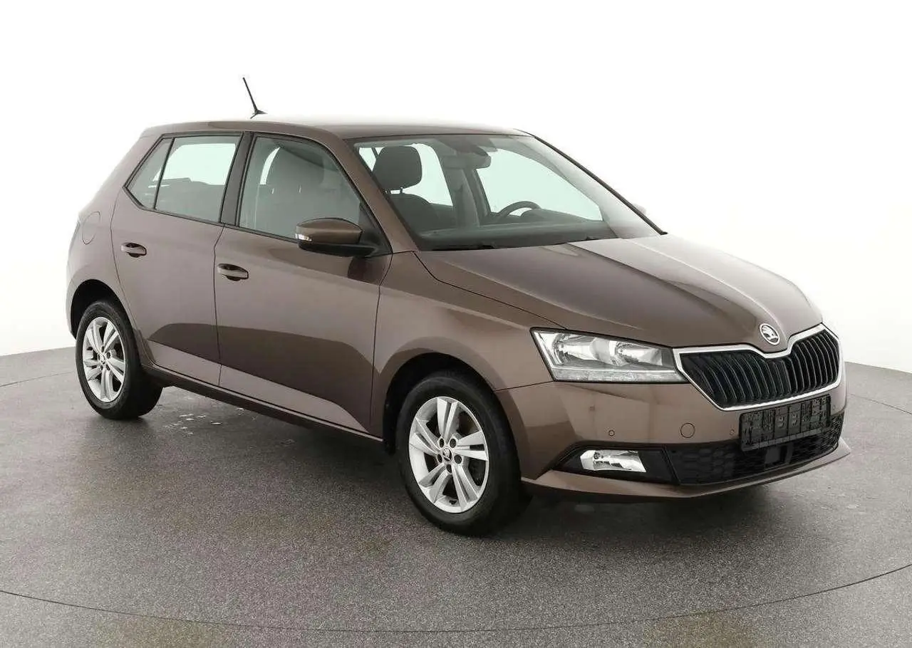 Photo 1 : Skoda Fabia 2019 Essence