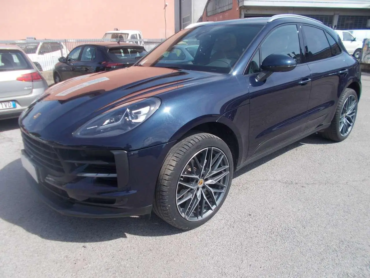 Photo 1 : Porsche Macan 2020 Essence