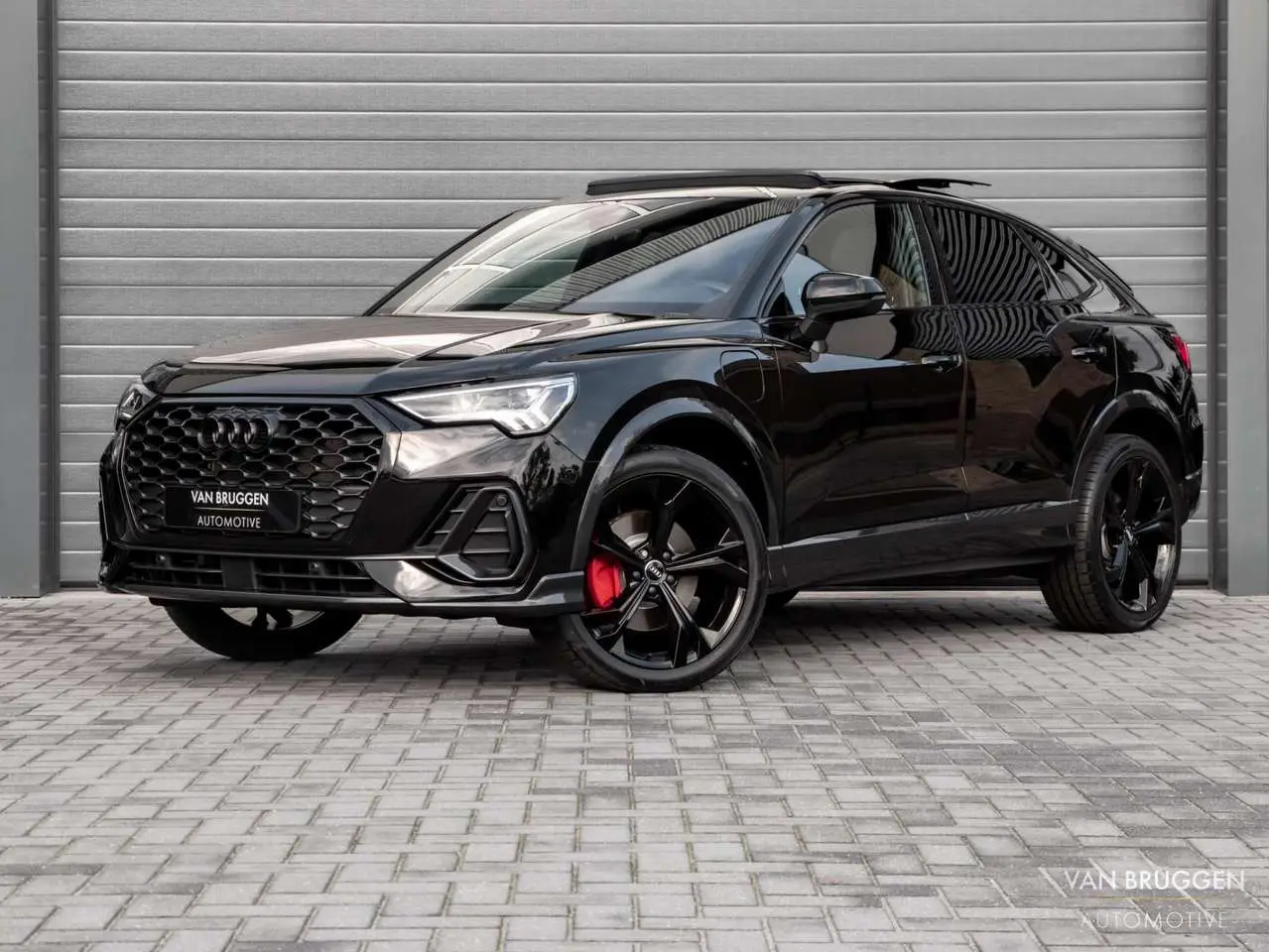 Photo 1 : Audi Q3 2021 Hybride