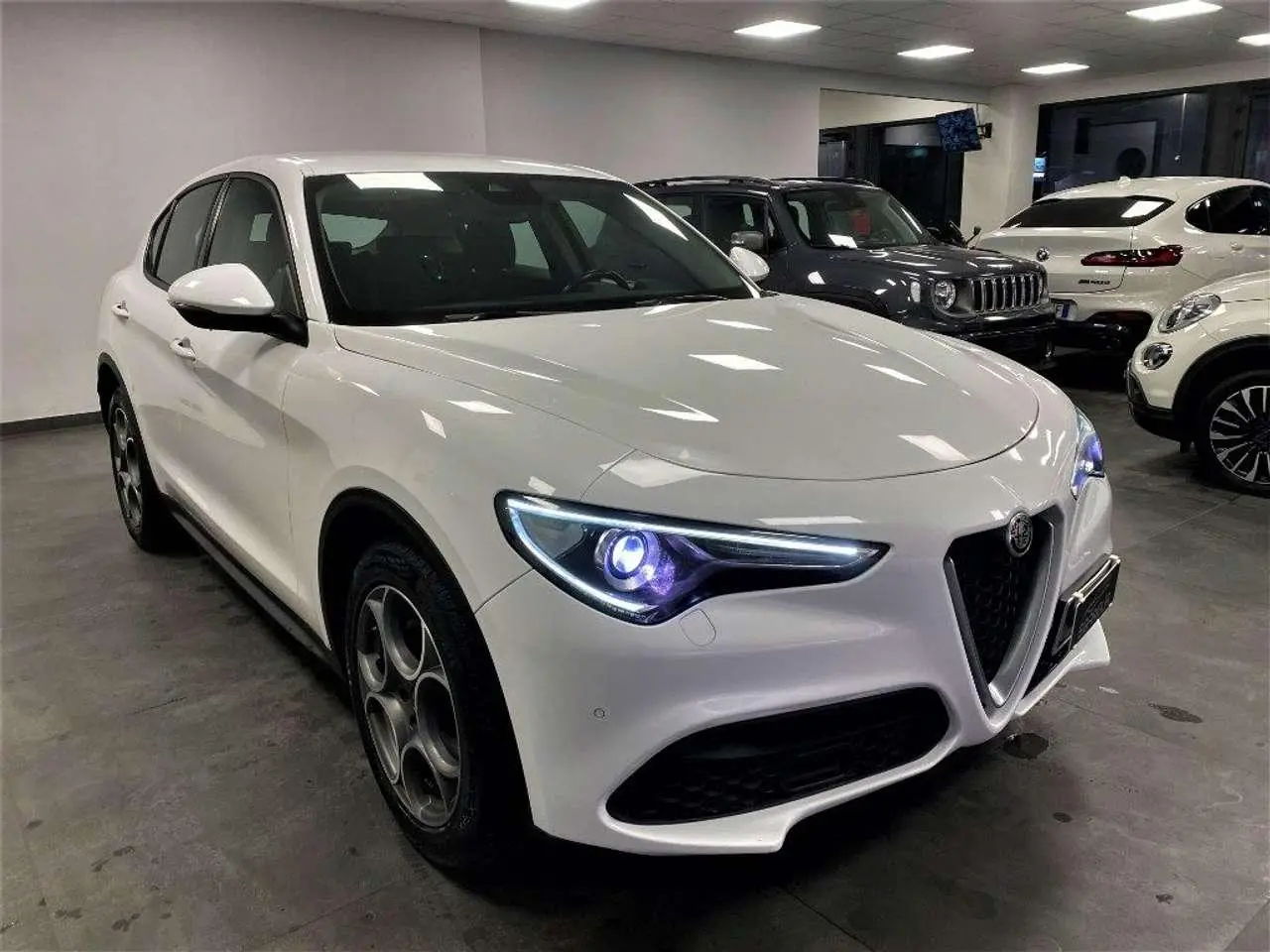 Photo 1 : Alfa Romeo Stelvio 2021 Diesel