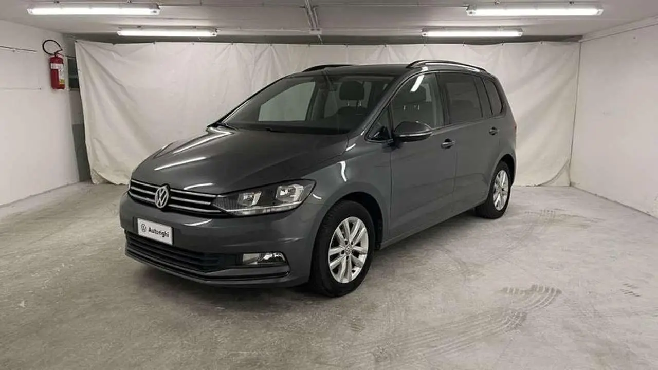 Photo 1 : Volkswagen Touran 2016 Diesel