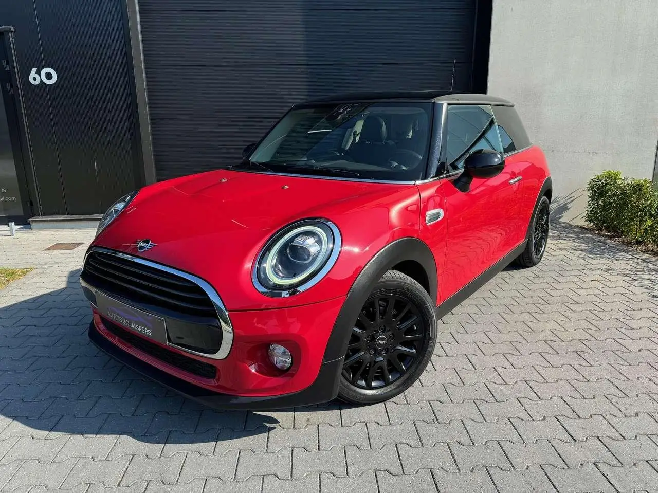 Photo 1 : Mini Cooper 2019 Petrol