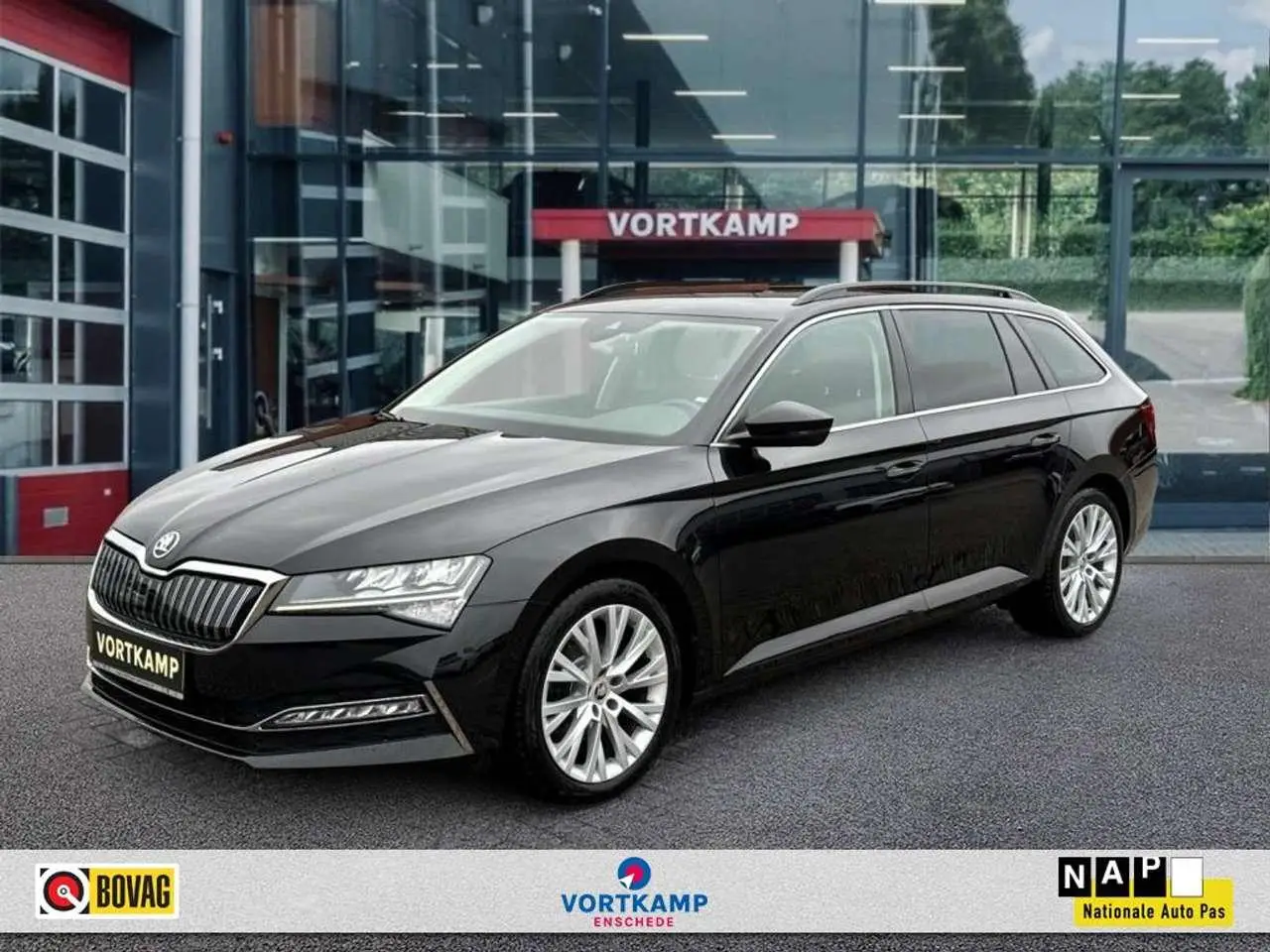 Photo 1 : Skoda Superb 2020 Hybride