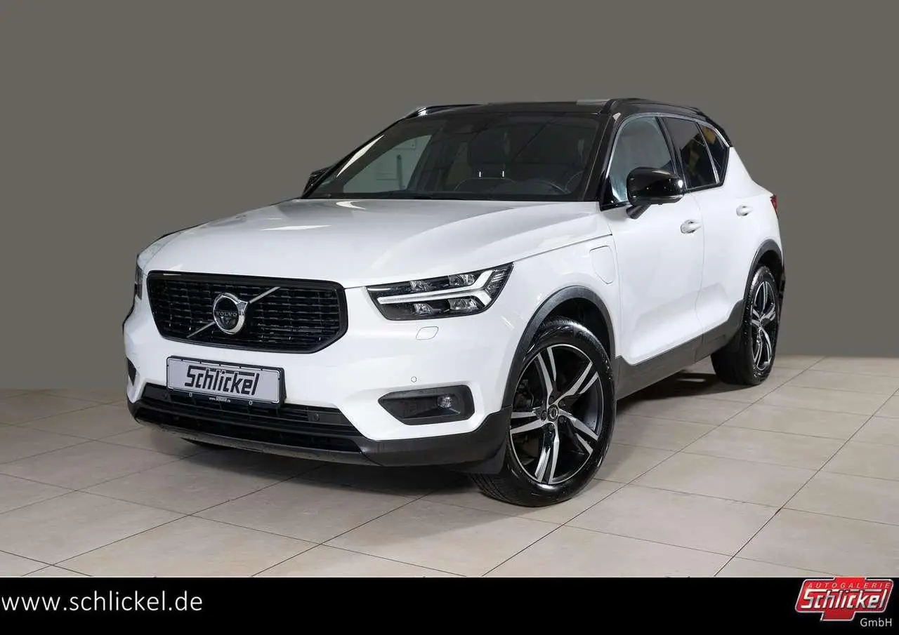 Photo 1 : Volvo Xc40 2020 Hybride