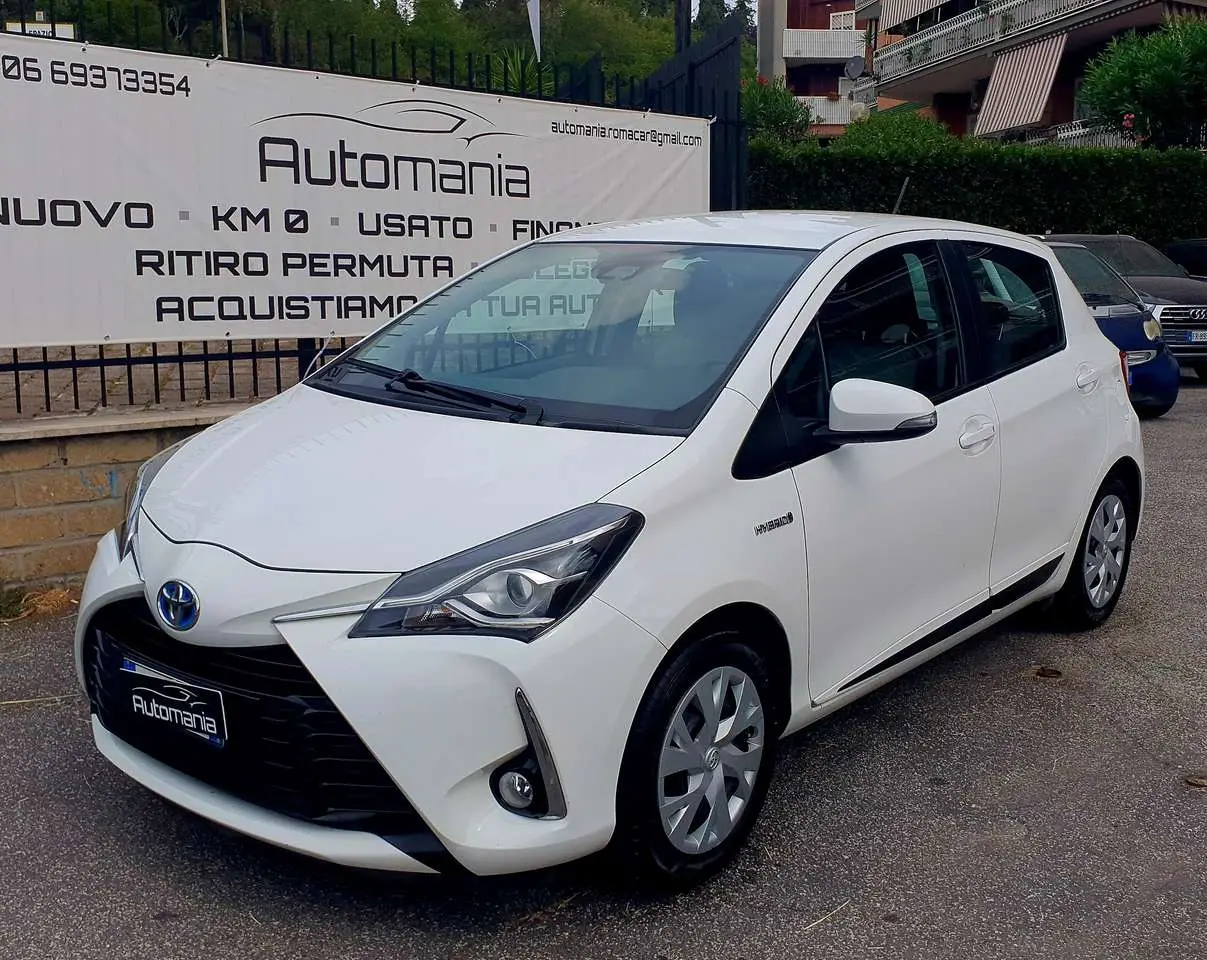 Photo 1 : Toyota Yaris 2018 Hybrid