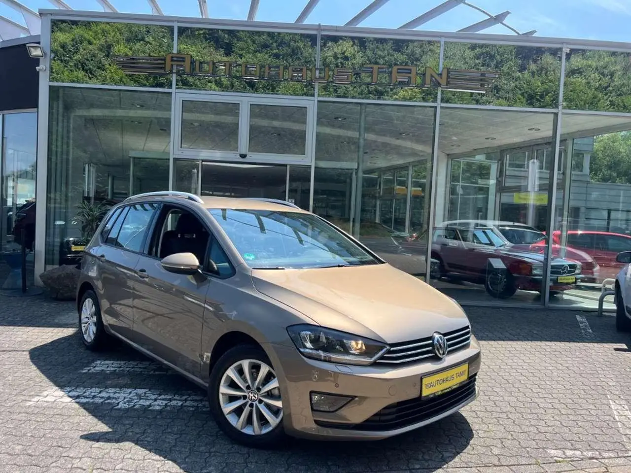 Photo 1 : Volkswagen Golf 2017 Petrol