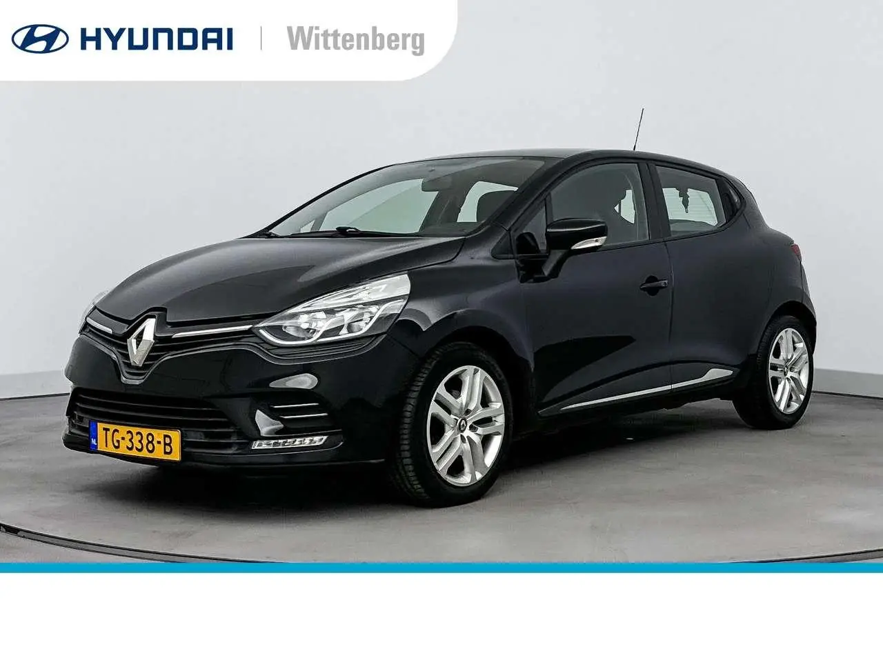 Photo 1 : Renault Clio 2018 Petrol