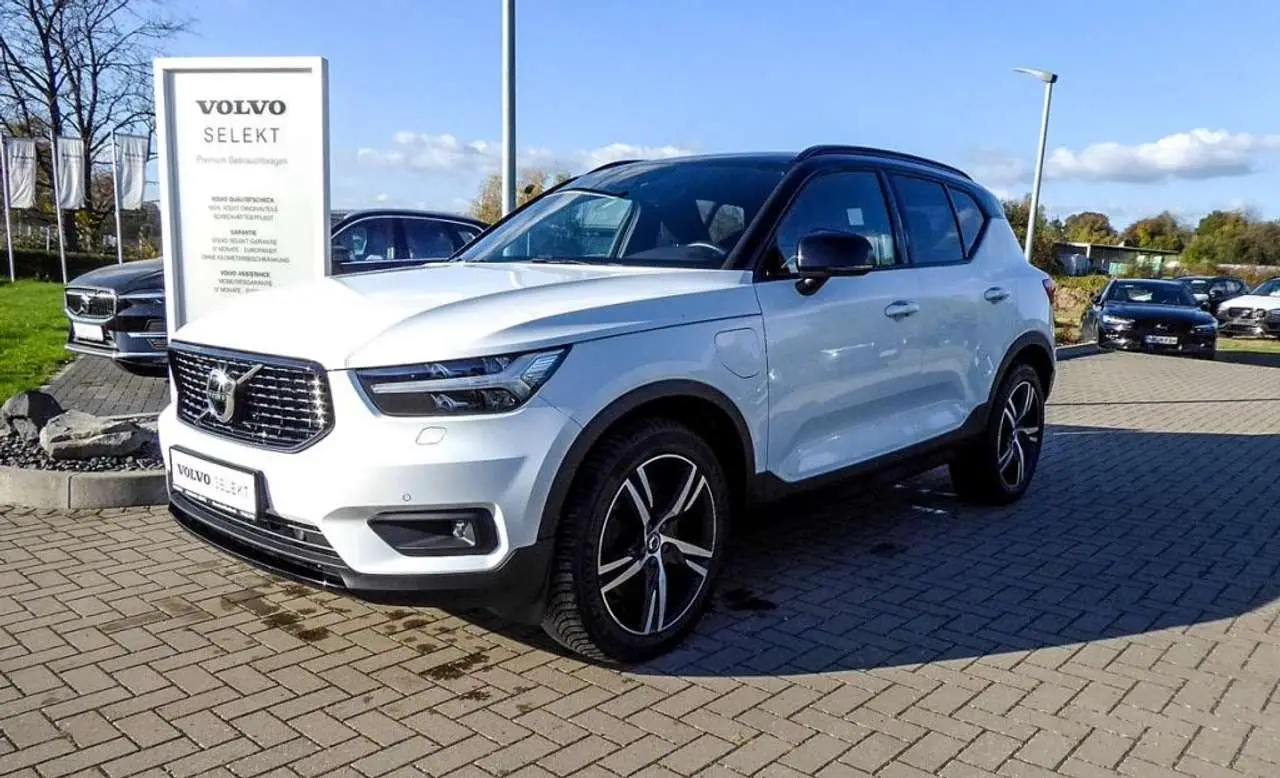 Photo 1 : Volvo Xc40 2020 Hybride