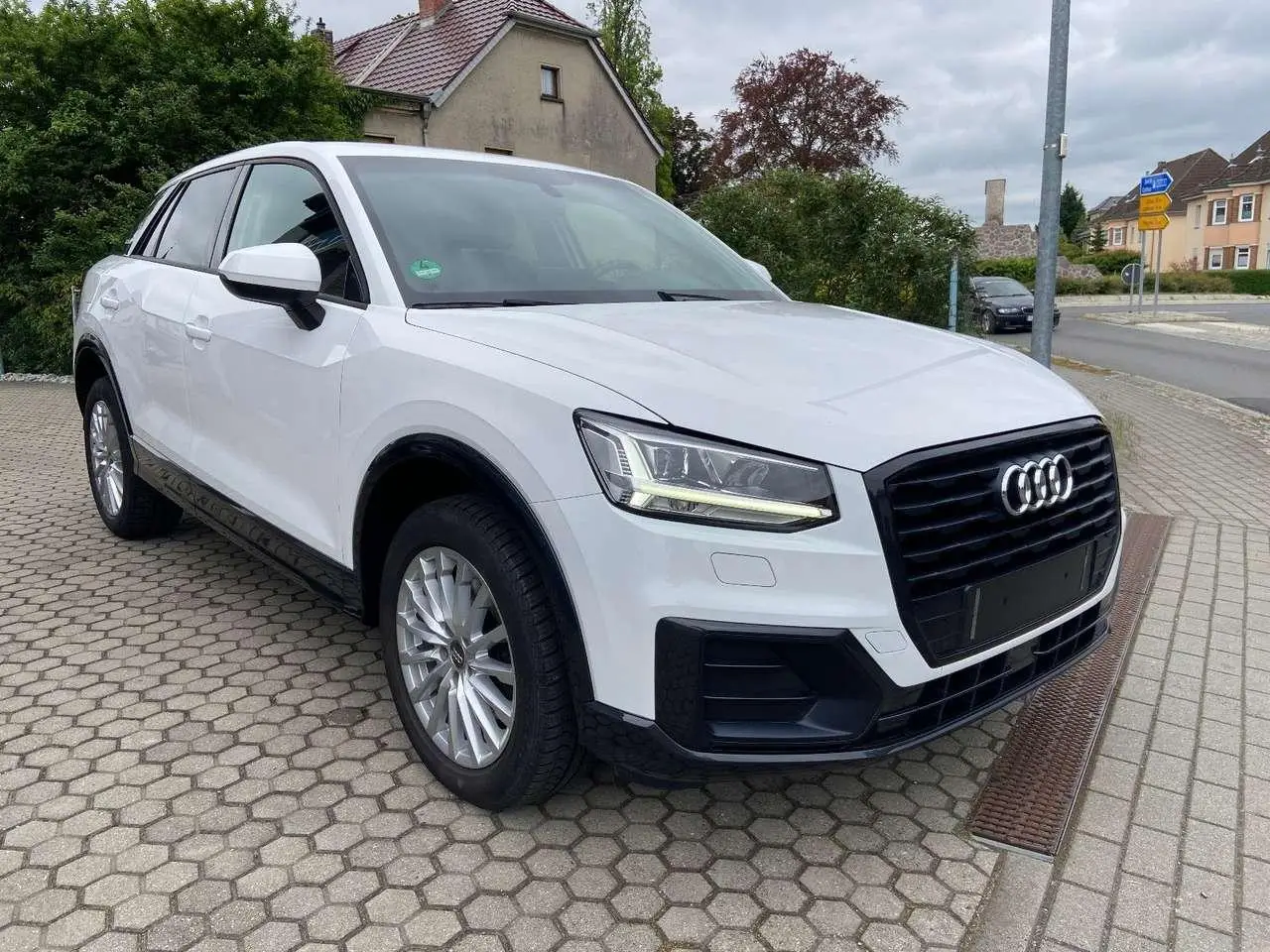 Photo 1 : Audi Q2 2017 Essence