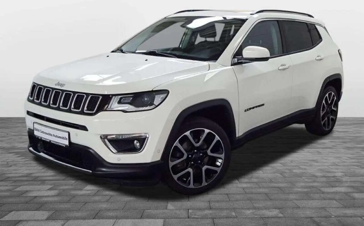 Photo 1 : Jeep Compass 2019 Essence