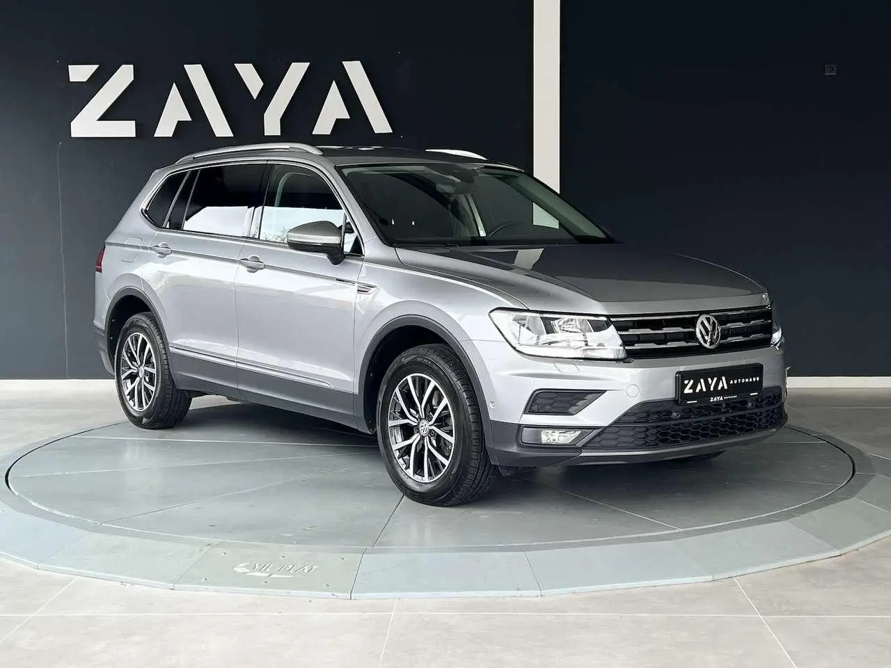 Photo 1 : Volkswagen Tiguan 2021 Diesel