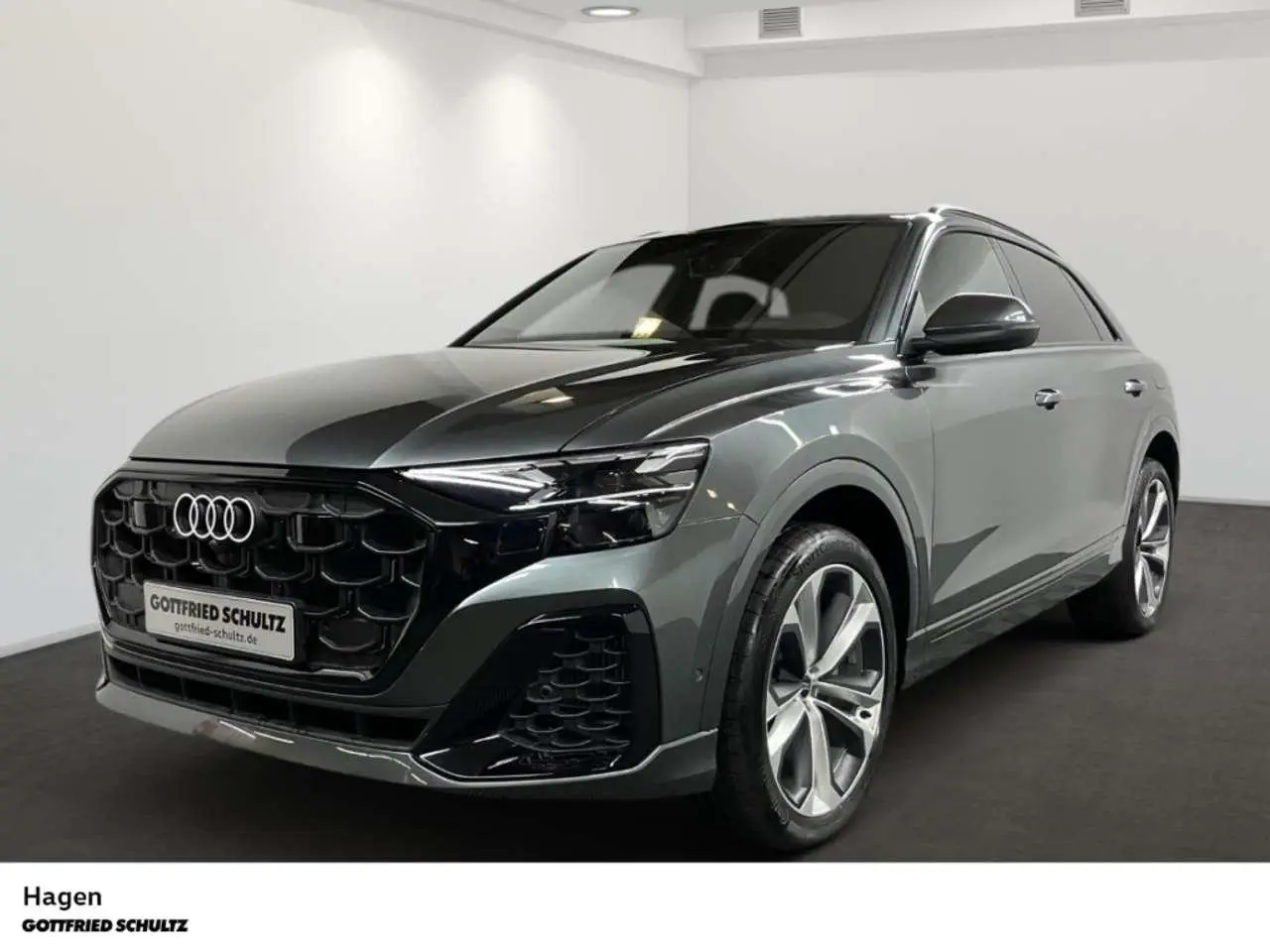 Photo 1 : Audi Q8 2024 Hybrid