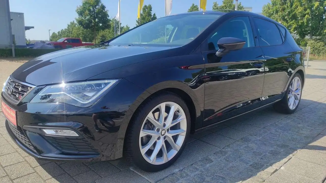 Photo 1 : Seat Leon 2019 Petrol