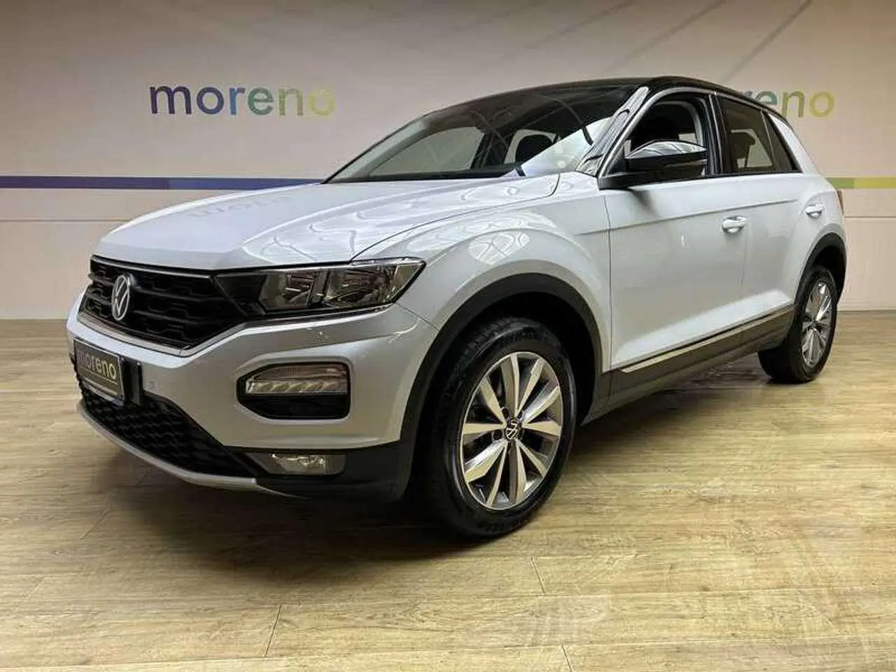 Photo 1 : Volkswagen T-roc 2021 Essence