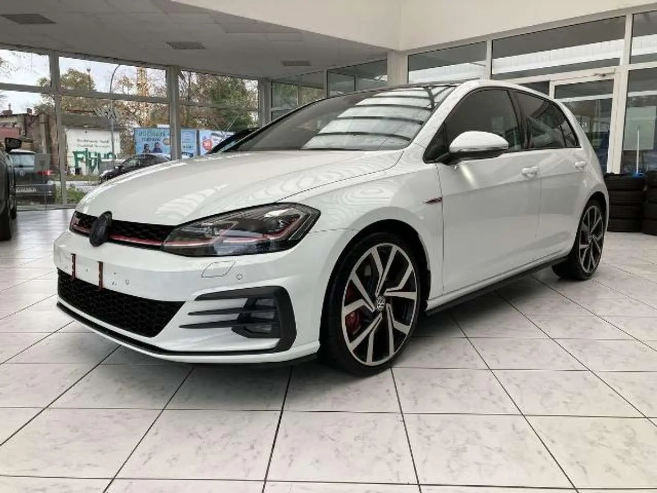 Photo 1 : Volkswagen Golf 2017 Essence