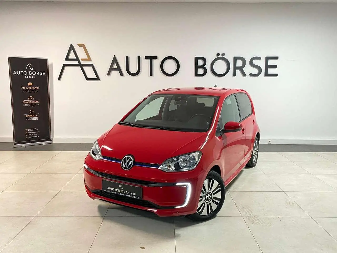 Photo 1 : Volkswagen Up! 2021 Electric