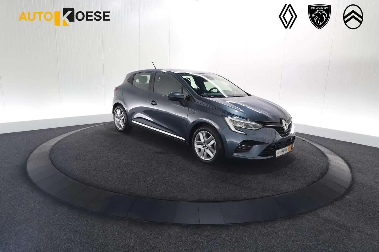 Photo 1 : Renault Clio 2020 Petrol