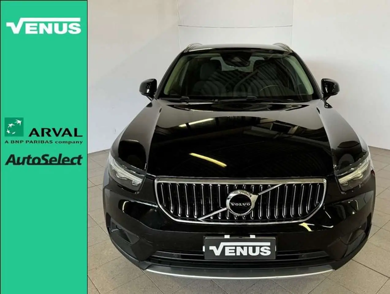 Photo 1 : Volvo Xc40 2021 Hybrid