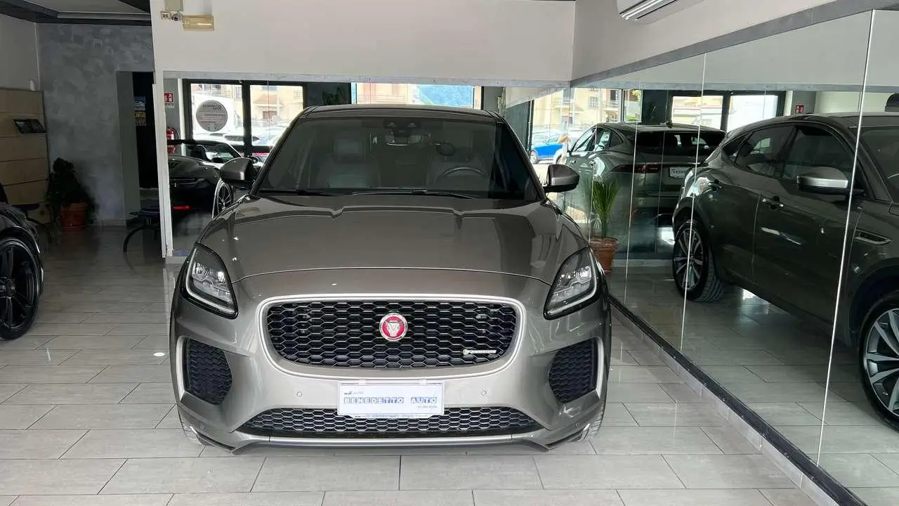 Photo 1 : Jaguar E-pace 2020 Diesel