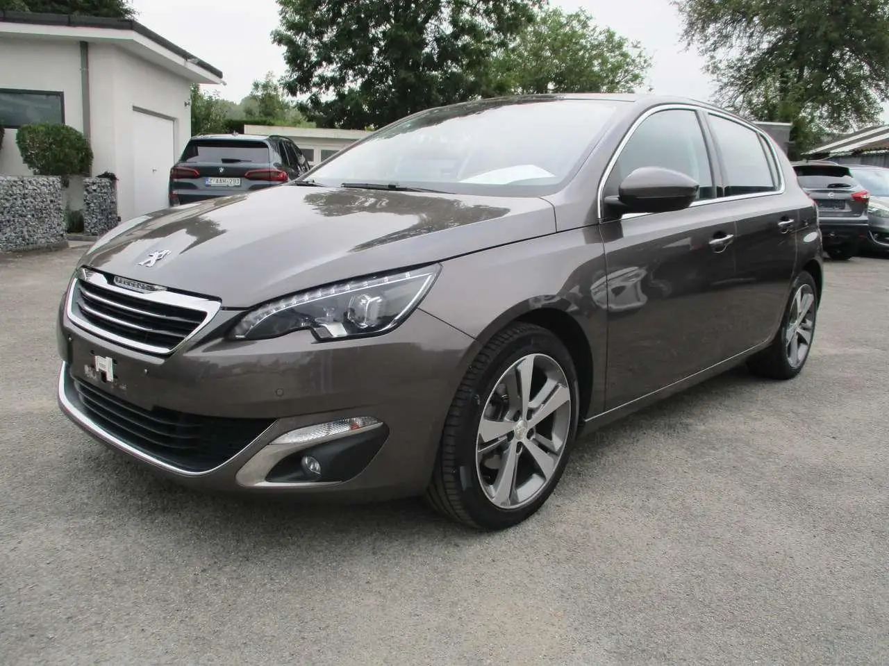 Photo 1 : Peugeot 308 2016 Petrol