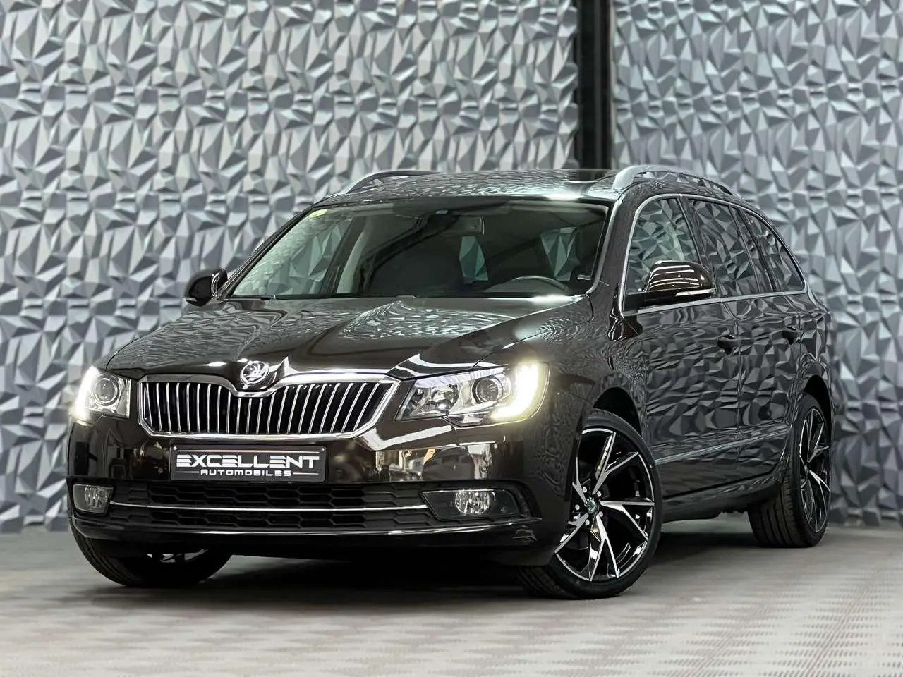 Photo 1 : Skoda Superb 2015 Diesel