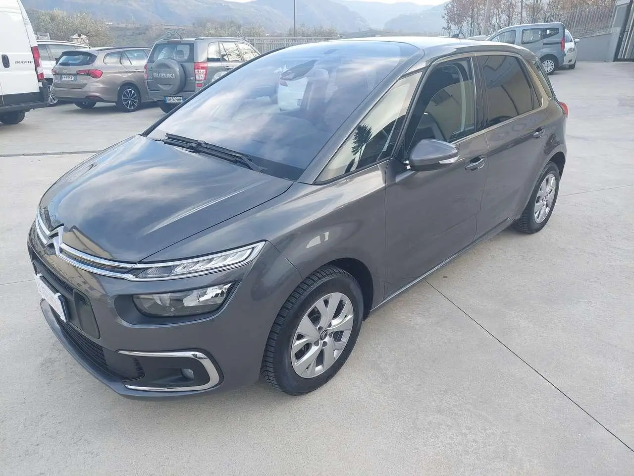 Photo 1 : Citroen C4 2018 Diesel