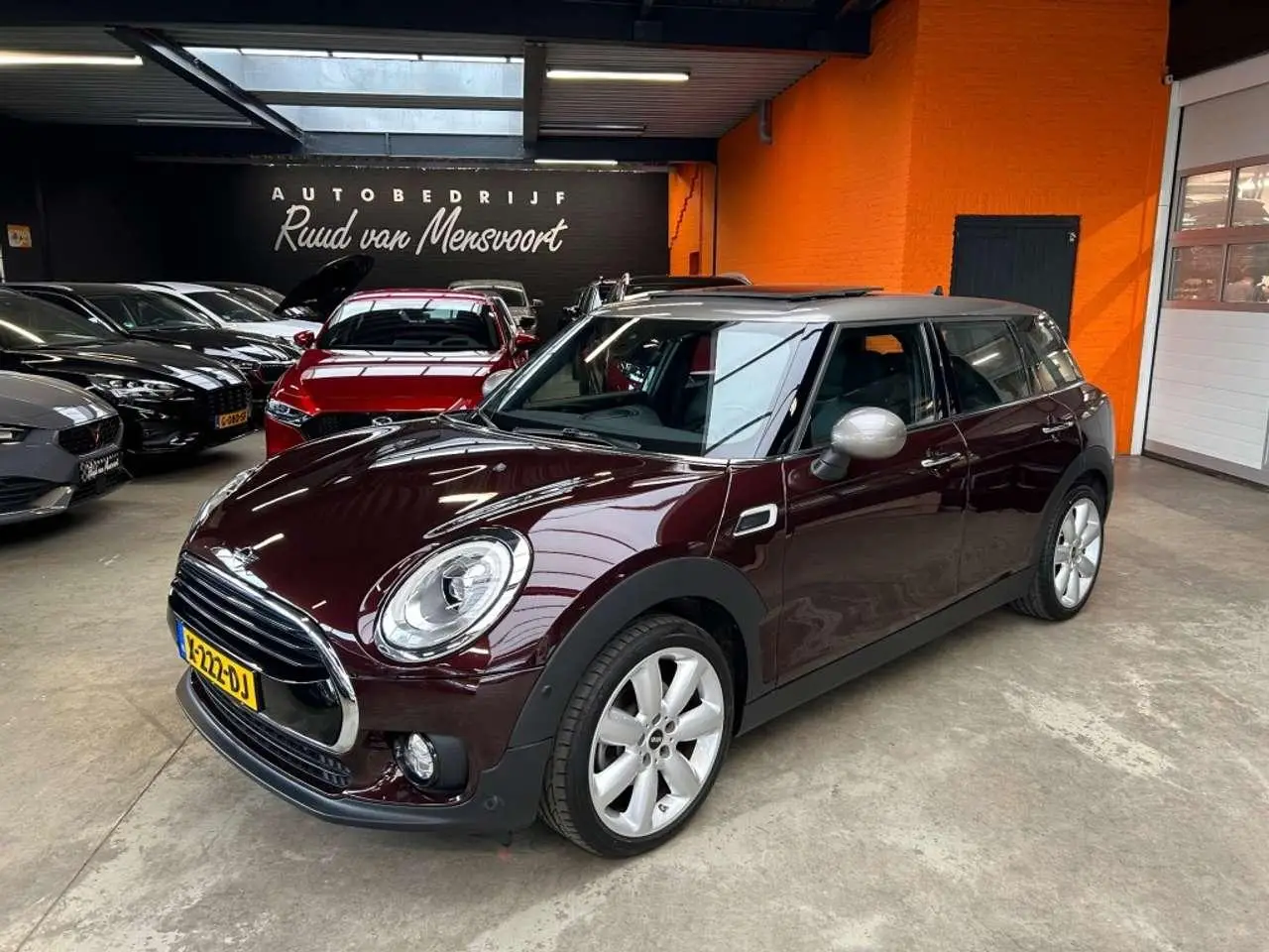 Photo 1 : Mini Cooper 2019 Petrol