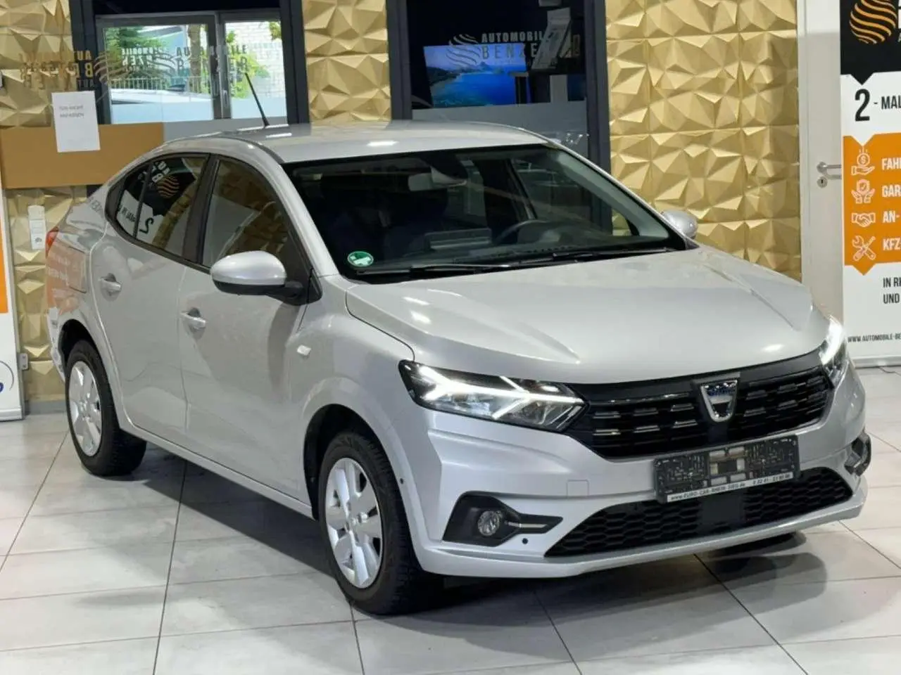 Photo 1 : Dacia Logan 2022 Petrol