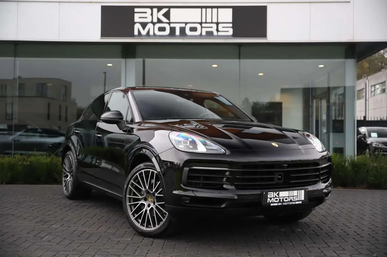 Photo 1 : Porsche Cayenne 2019 Essence