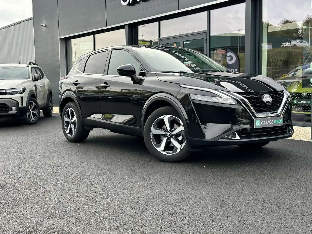 Photo 1 : Nissan Qashqai 2024 Petrol