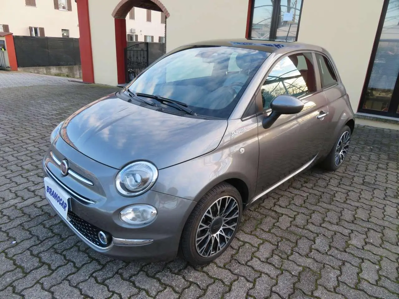 Photo 1 : Fiat 500 2021 Hybrid