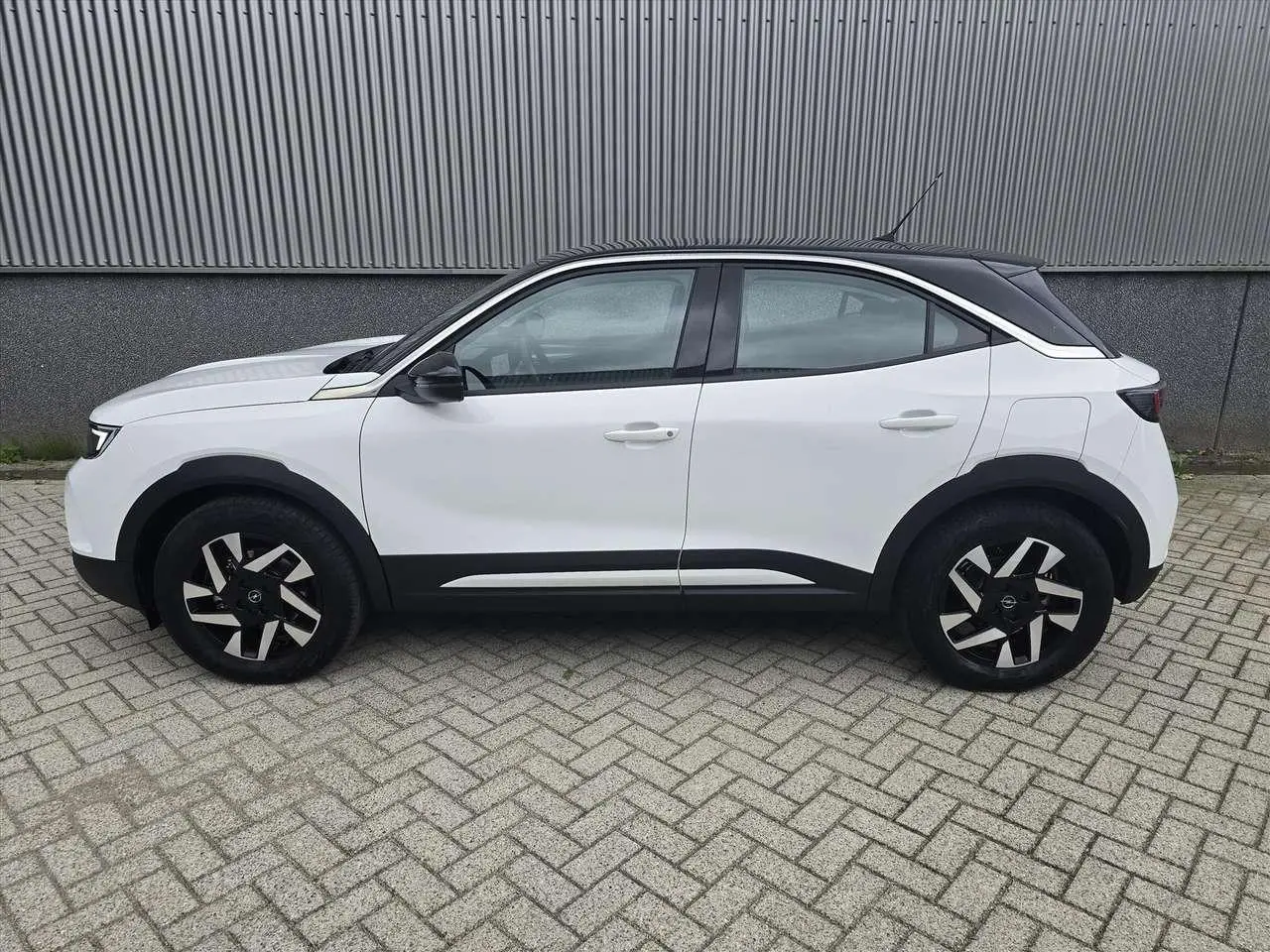 Photo 1 : Opel Mokka 2023 Electric