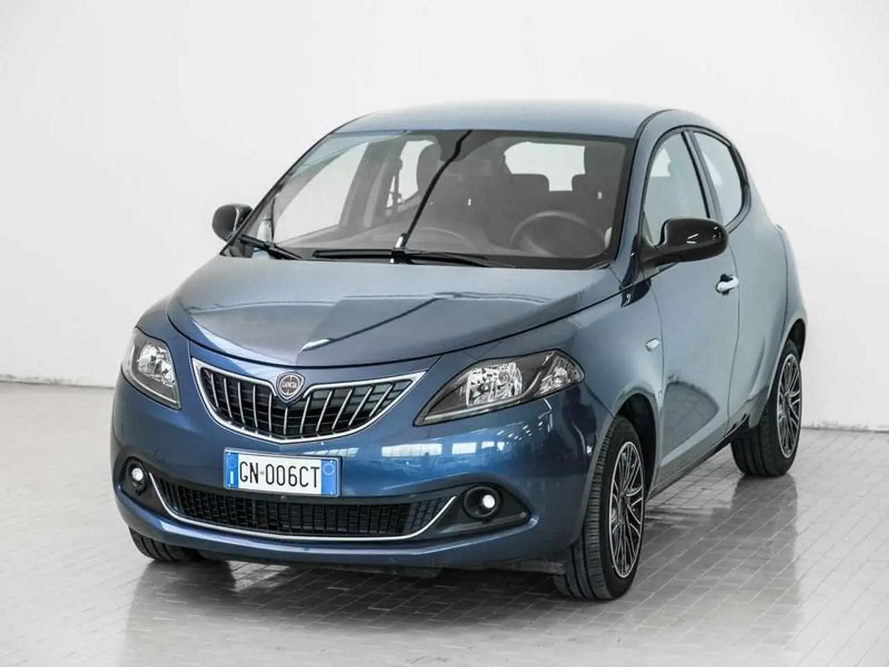 Photo 1 : Lancia Ypsilon 2023 Hybride