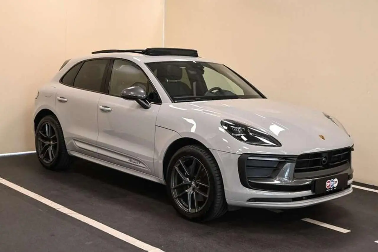 Photo 1 : Porsche Macan 2023 Petrol