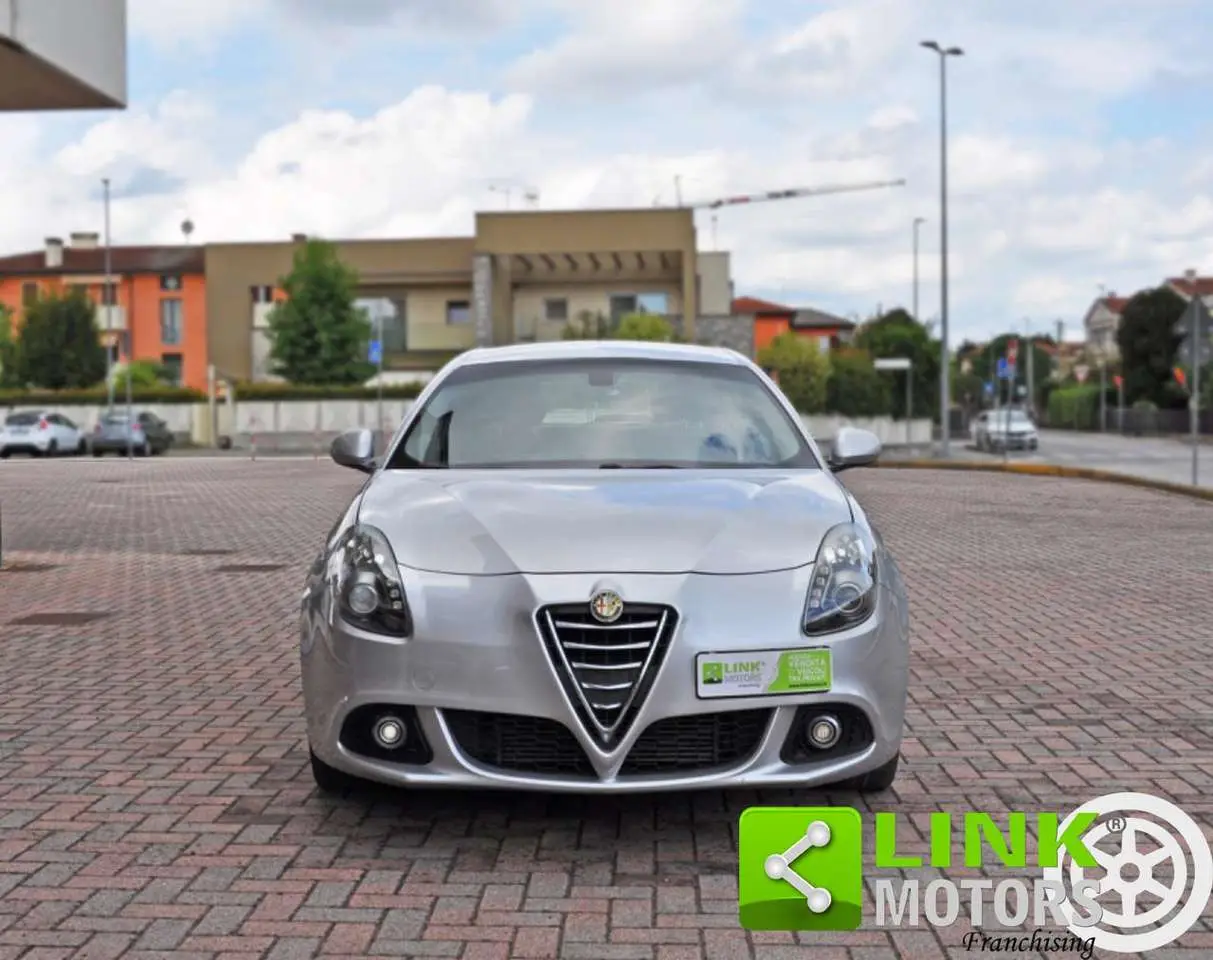 Photo 1 : Alfa Romeo Giulietta 2016 Diesel