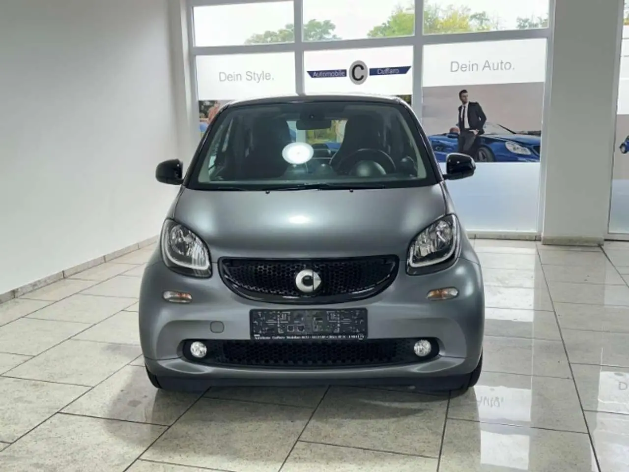 Photo 1 : Smart Fortwo 2016 Petrol