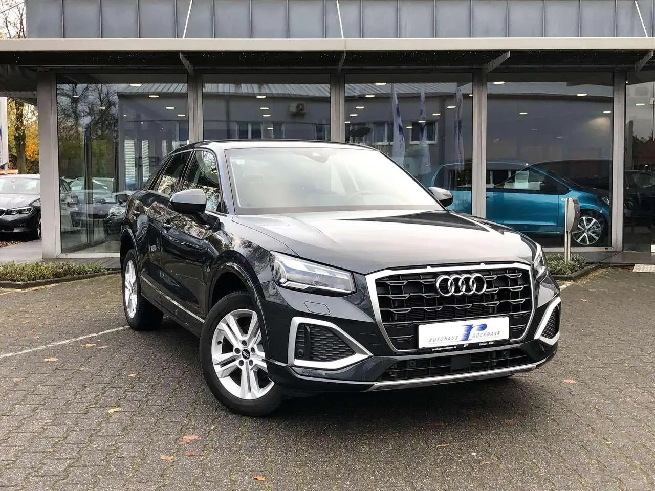 Photo 1 : Audi Q2 2023 Petrol