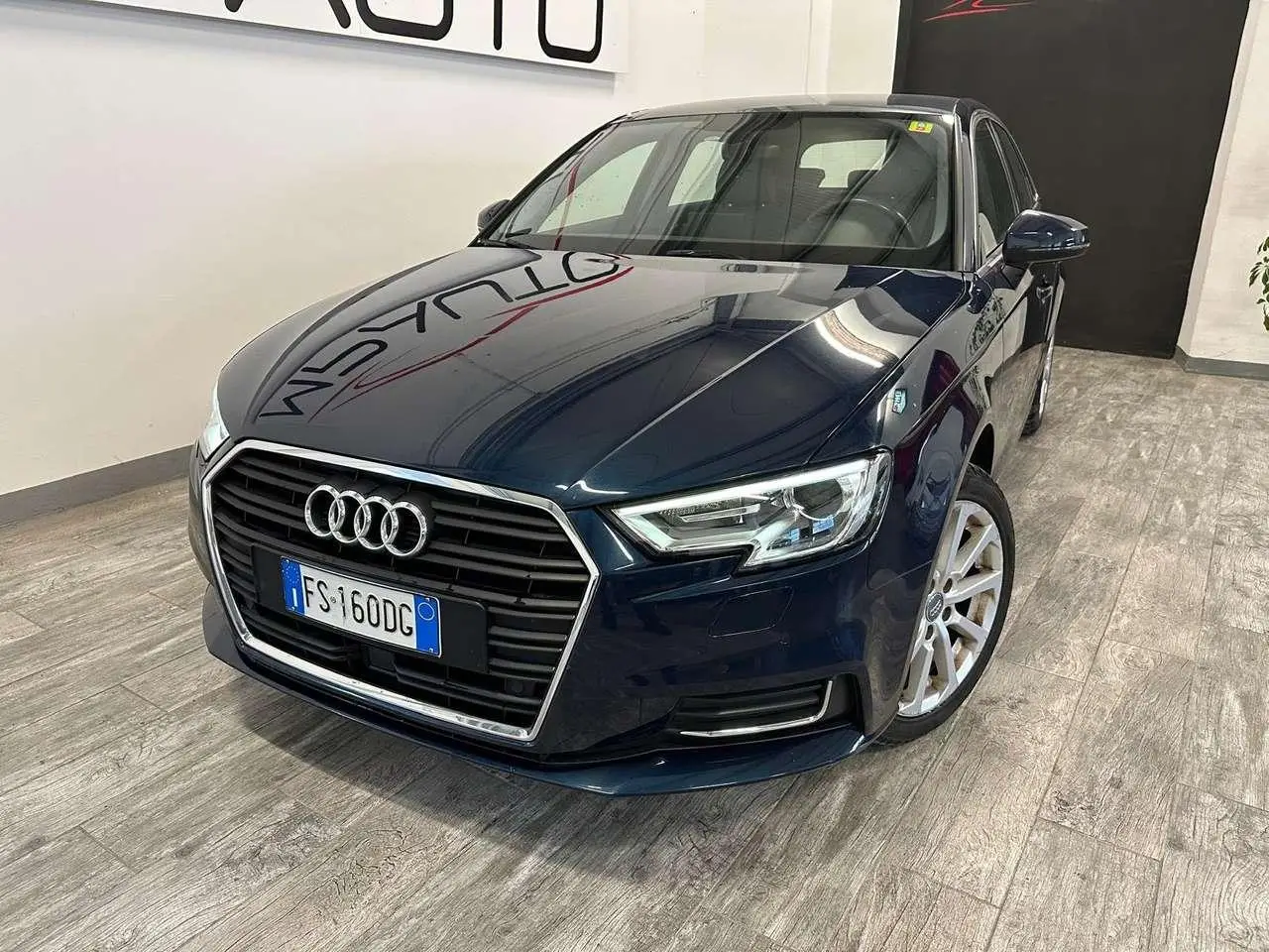 Photo 1 : Audi A3 2018 Diesel