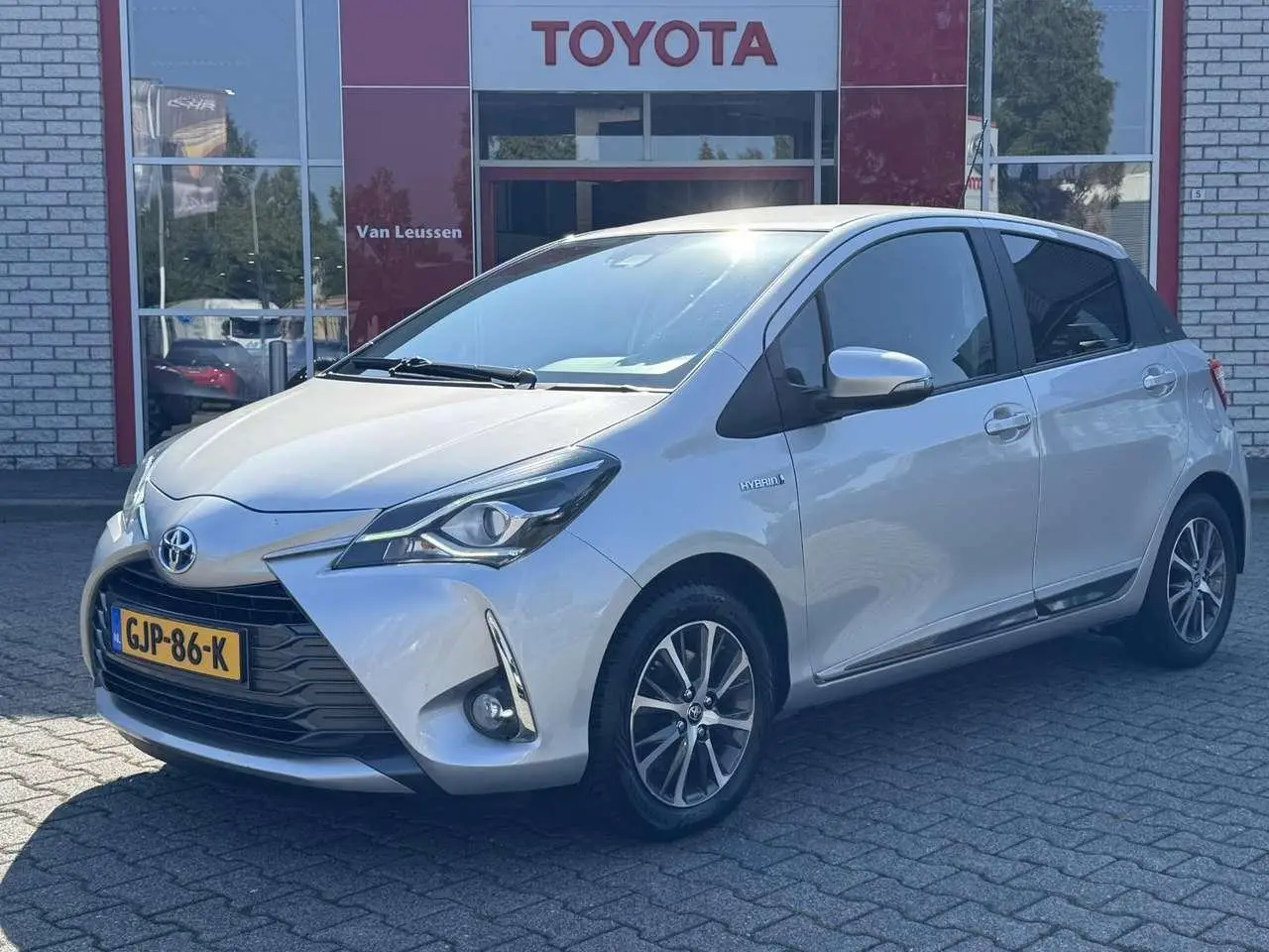 Photo 1 : Toyota Yaris 2020 Hybrid