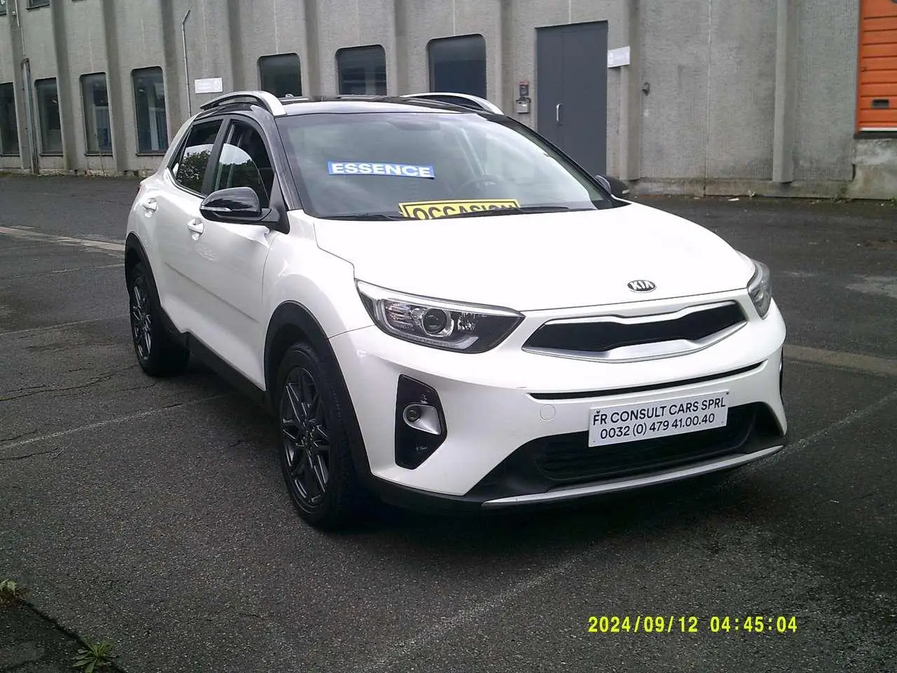 Photo 1 : Kia Stonic 2019 Essence