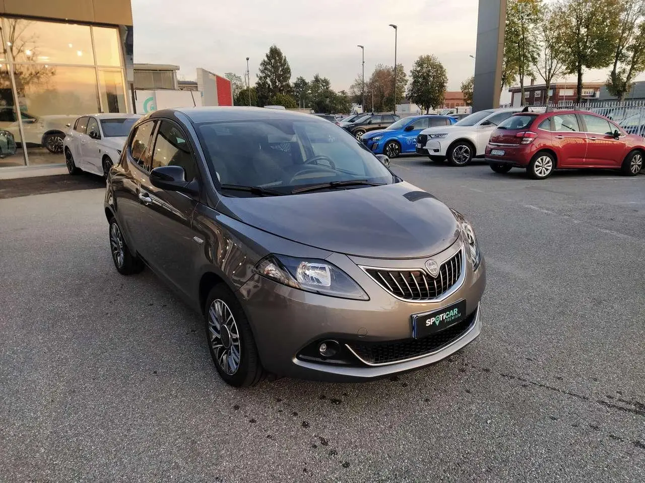 Photo 1 : Lancia Ypsilon 2023 Hybrid