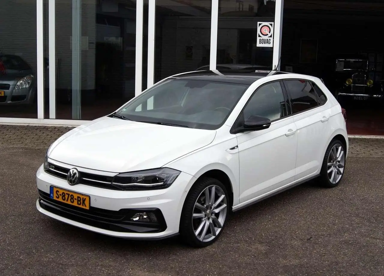 Photo 1 : Volkswagen Polo 2020 Petrol