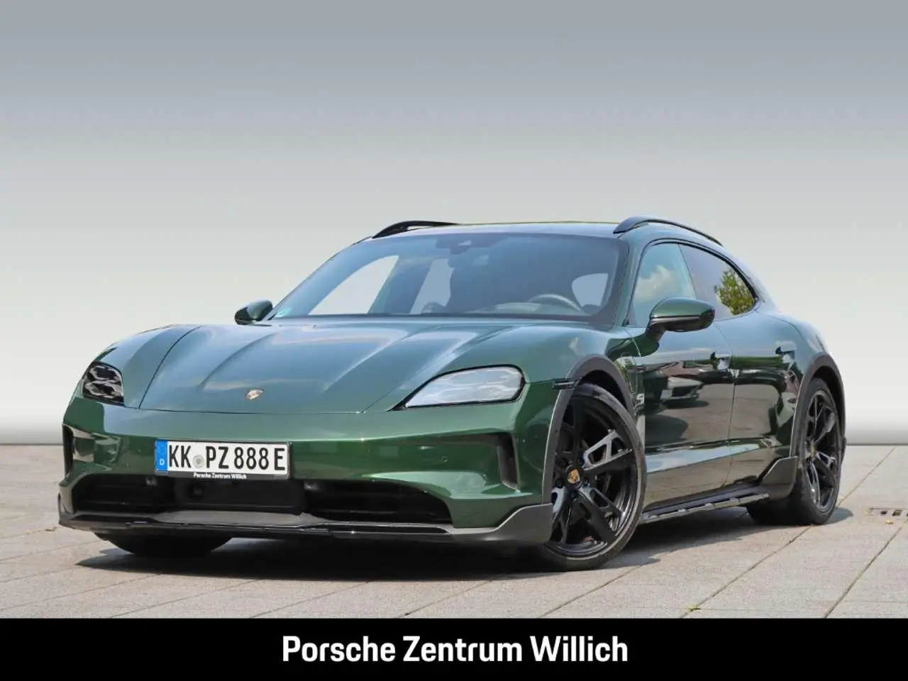 Photo 1 : Porsche Taycan 2024 Electric